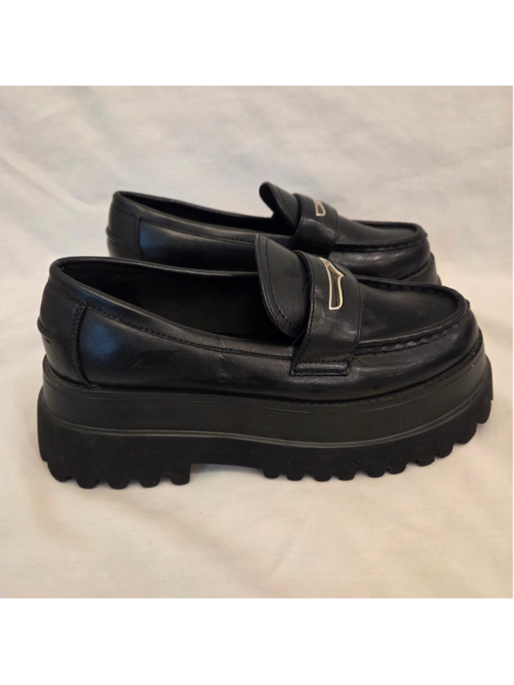 Women's ASOS Design Black Platform Loafers Size 7